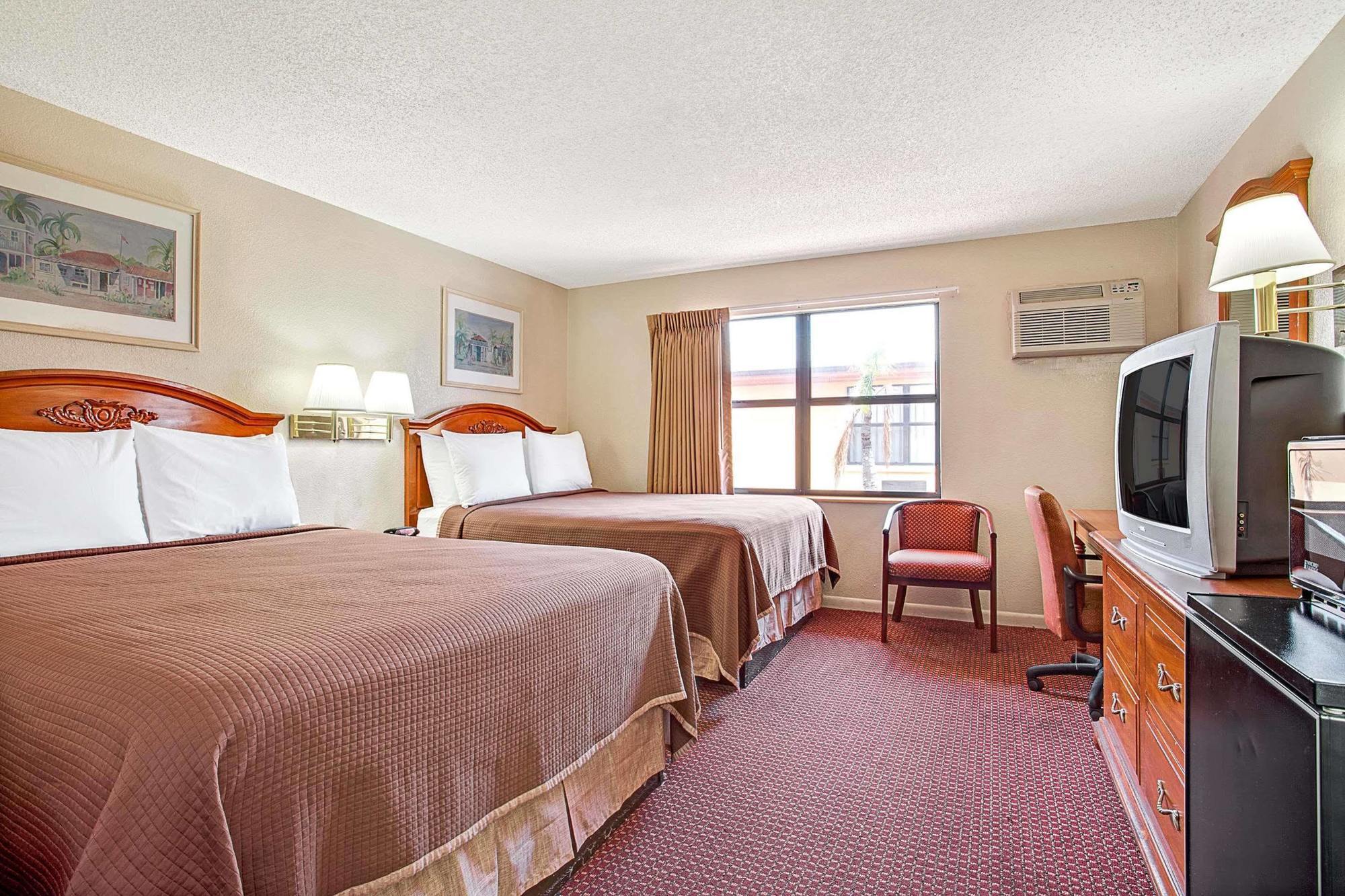 Airport Inn Tampa Zewnętrze zdjęcie